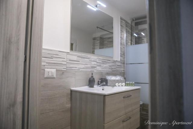 Apartment Dominique Бари Экстерьер фото